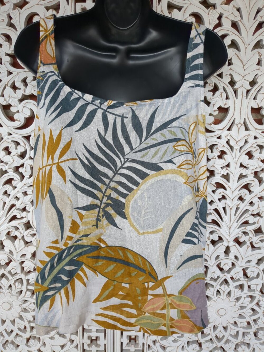 S Oversized Linen Button Up Sleeveless Tunic Top - Picture 4 of 8